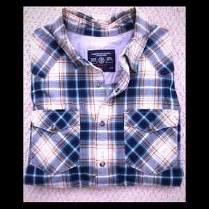 AE Men’s Vintage Pearl Snap Shirt